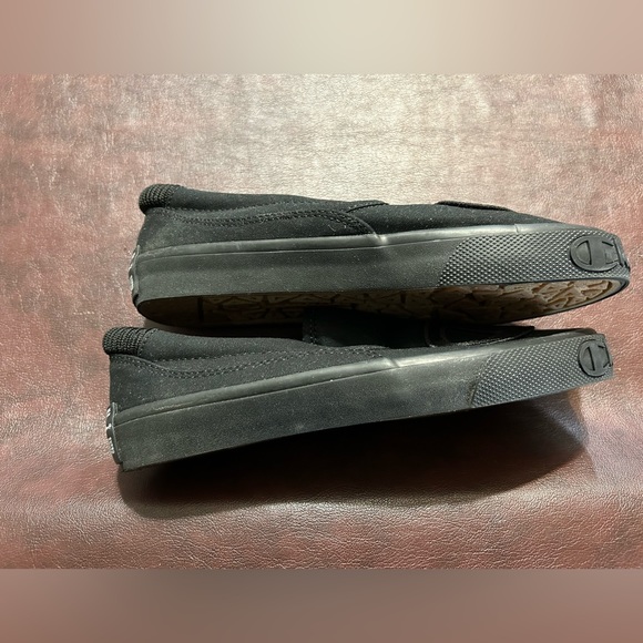 CHAMPION Metro Boys Black Slip-On Shoes - Picture 7 of 8
